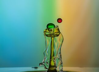 Jak sterować prędkością wentylatorów w obudowie?