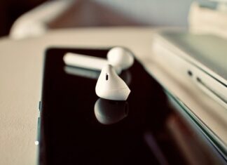 3 producentów otwiera ranking słuchawek bezprzewodowych